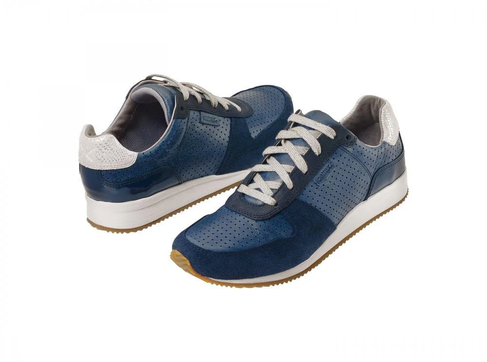 Aetrex Womens Daphne Sneaker in Navy - Image 2
