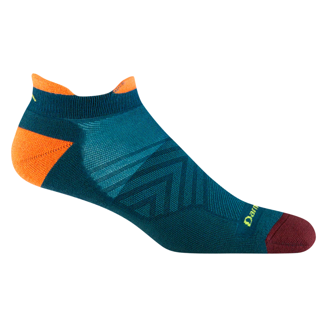 Darn Tough Men's Run Ultralight No Show Tab Running Socks - Image 4