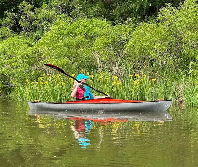 Slipstream Ganzer 105 Kayak Vacuum Infused Layup | Egg Yolk Yellow Deck, Natural KCH Hull - Image 3
