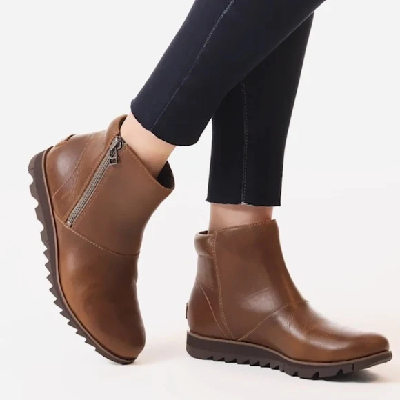 Women's Harlow Zip Boot | Velvet Tan - Image 2