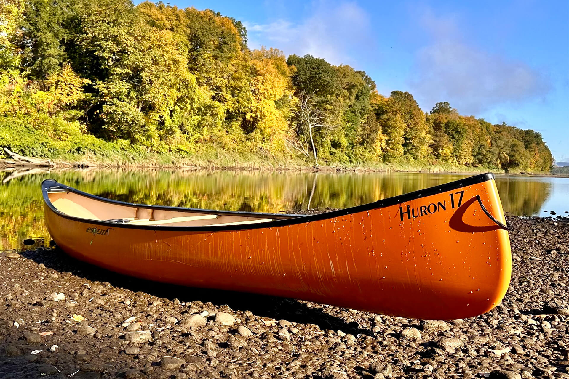 Esquif Huron 17' Canoe | Green - Image 4