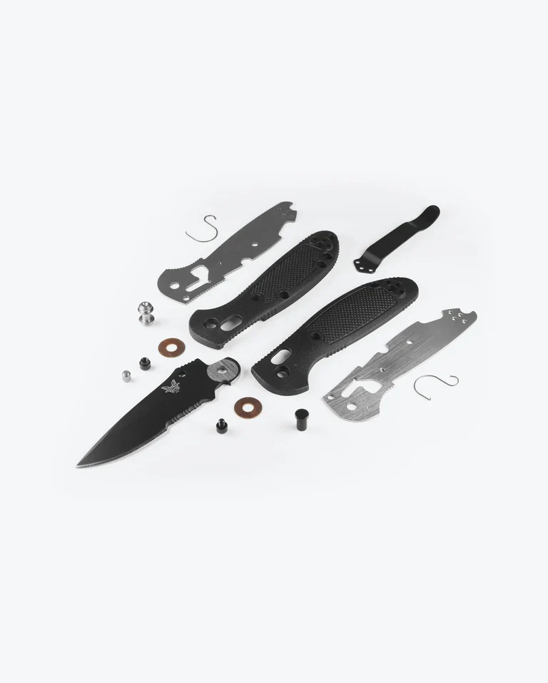 Mini Griptilian® | Black Grivory® | Drop-point - Image 5