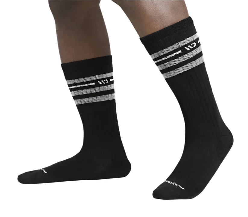 Men's Vintage Stripe Cushioned Crew Socks - Image 10