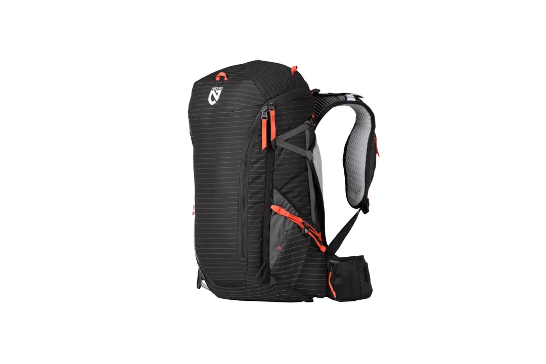 Persist™ Men's 30L Endless Promise® All-Adventure Backpack | Black