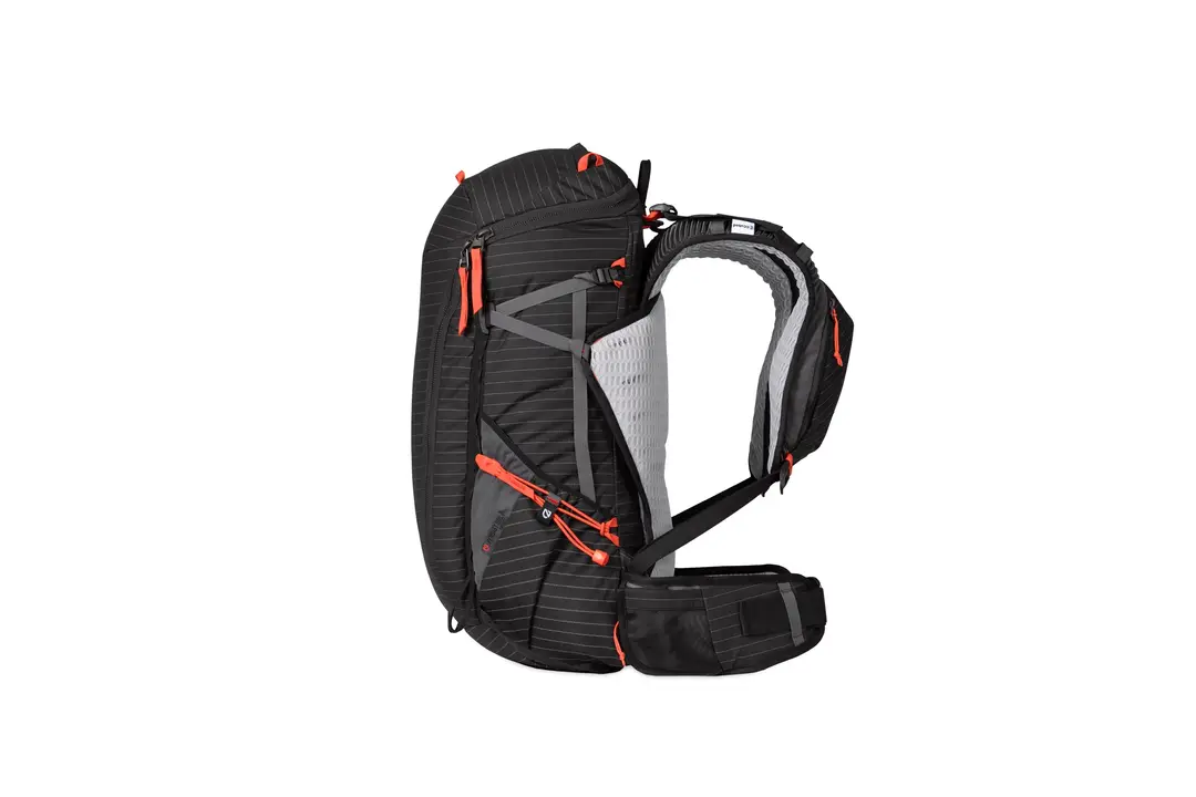 Persist™ Men's 30L Endless Promise® All-Adventure Backpack | Black - Image 3