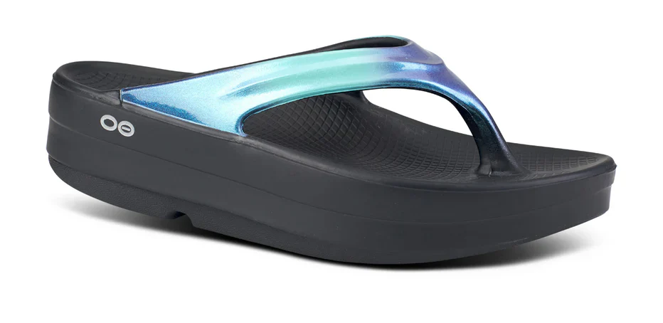 Oofos Women's Oolala Luxe Sandal - Image 3