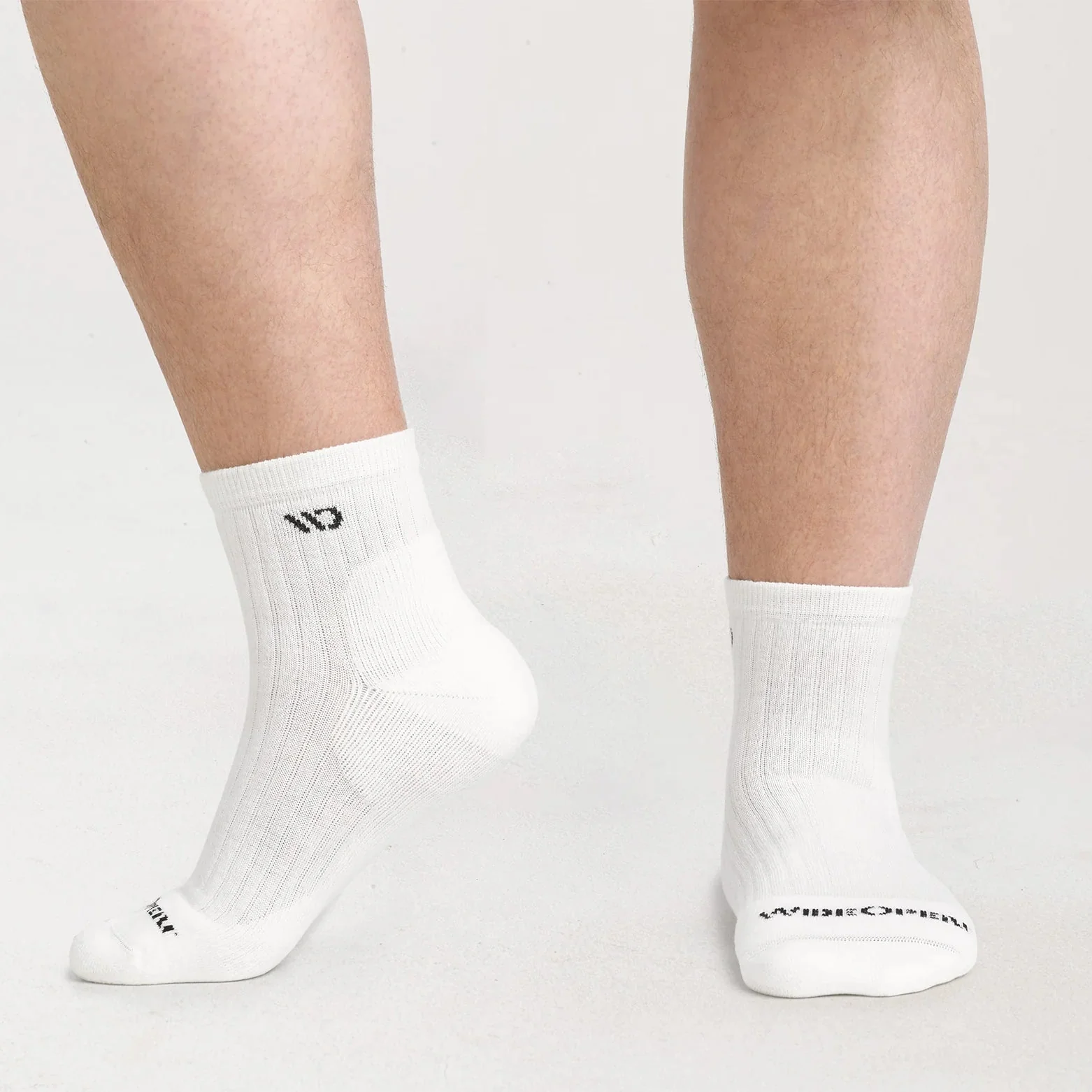 Men's Solid Cushioned Quarter Socks | White - Image 3