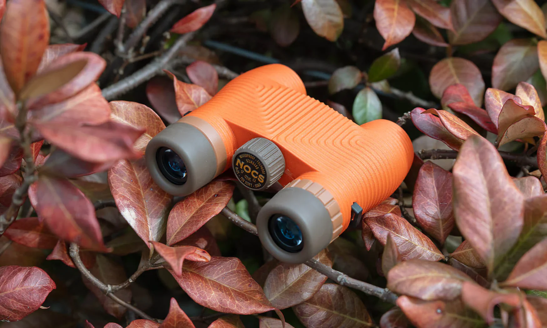 Standard Issue 8X Binoculars | Poppy - Image 5