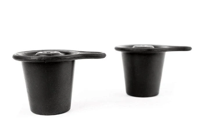YakAttack 2-Pack Med/Larg Universal Scupper Plugs - Image 2