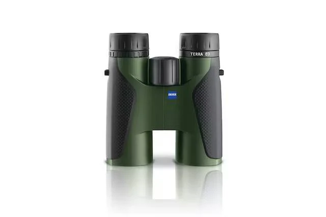 Zeiss Optics Terra ED 10x42 Binoculars - Image 4